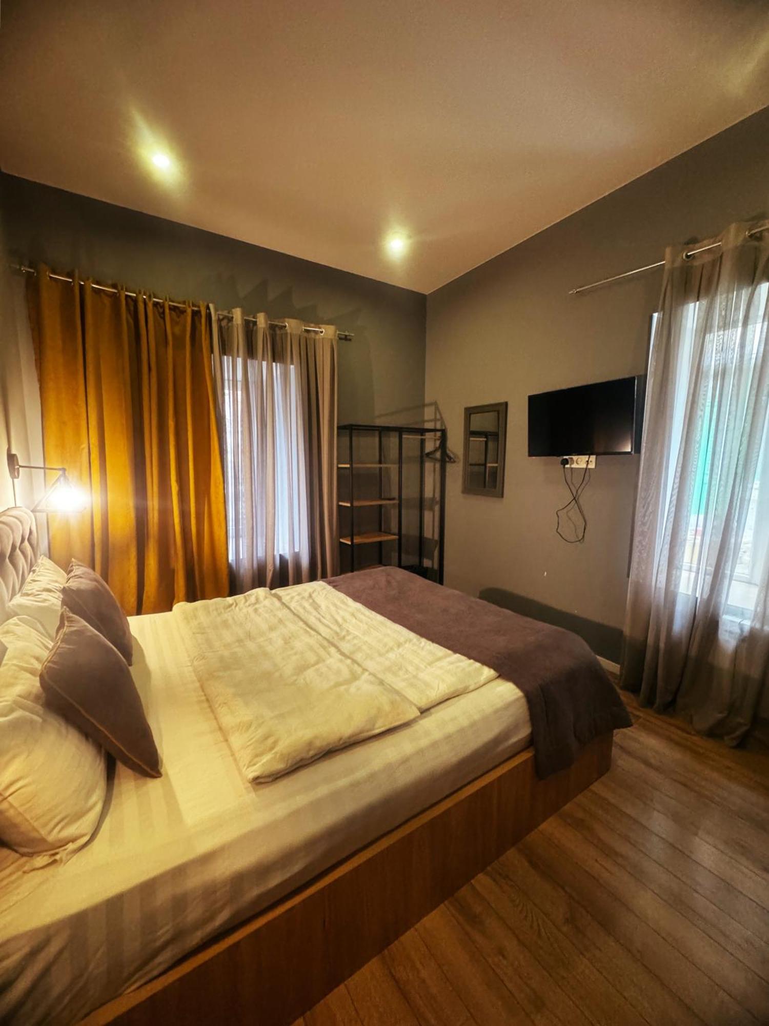 Hotel Classic Corner تبليسي المظهر الخارجي الصورة